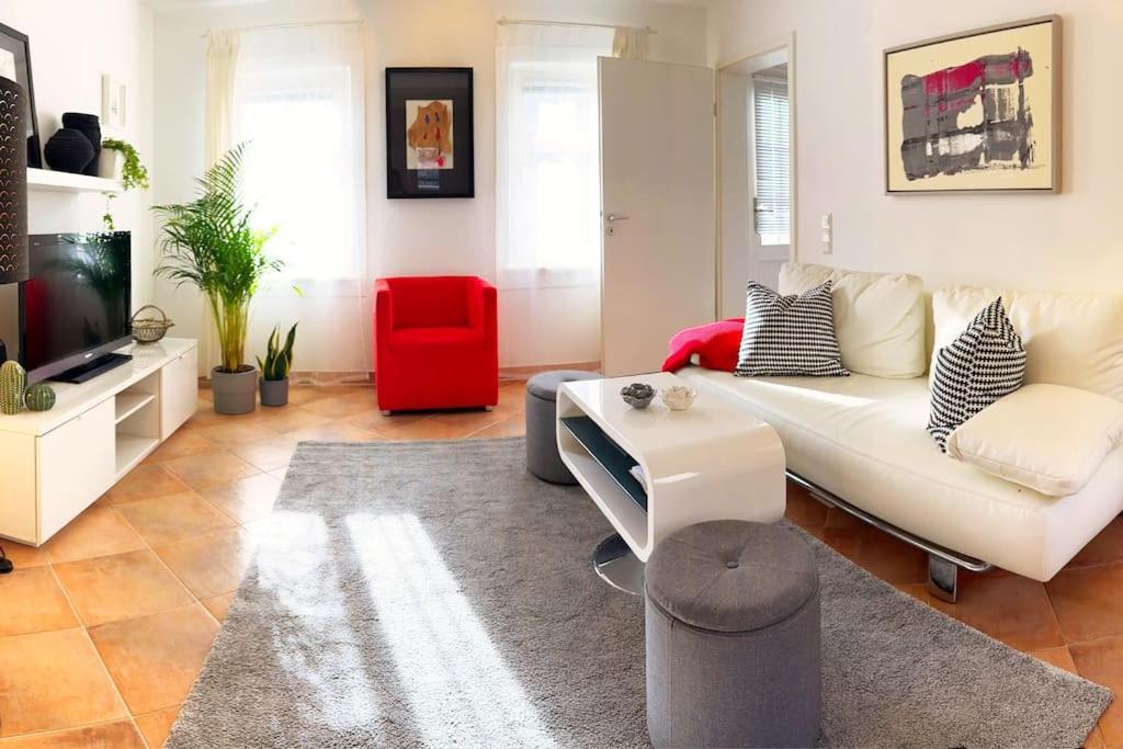 Kuenstler Ferienwohnung Am Weilburger Schloss, Marktplatz 9 מראה חיצוני תמונה