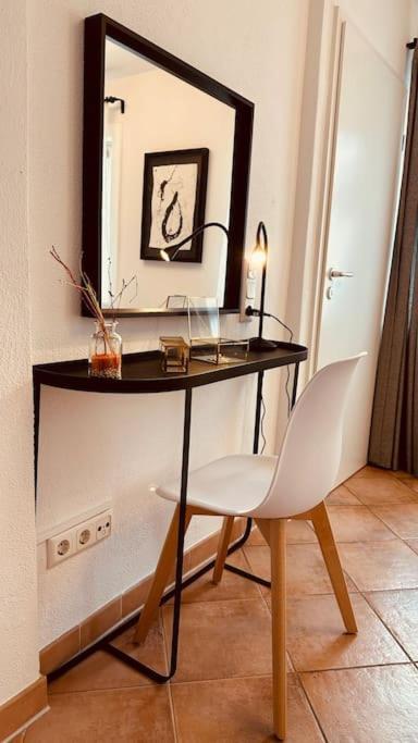Kuenstler Ferienwohnung Am Weilburger Schloss, Marktplatz 9 מראה חיצוני תמונה